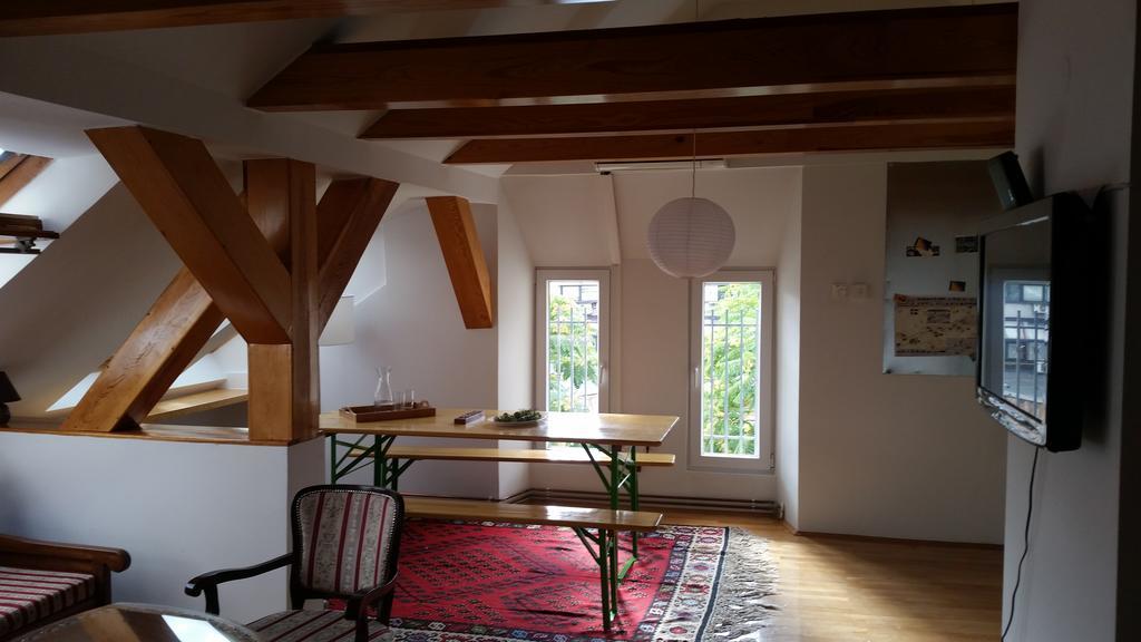Apartment Bujrum & Enjoy SJJ Eksteriør billede